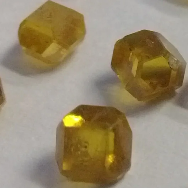 
Good Price Of Light Yellow Synthetic Rough Diamond 