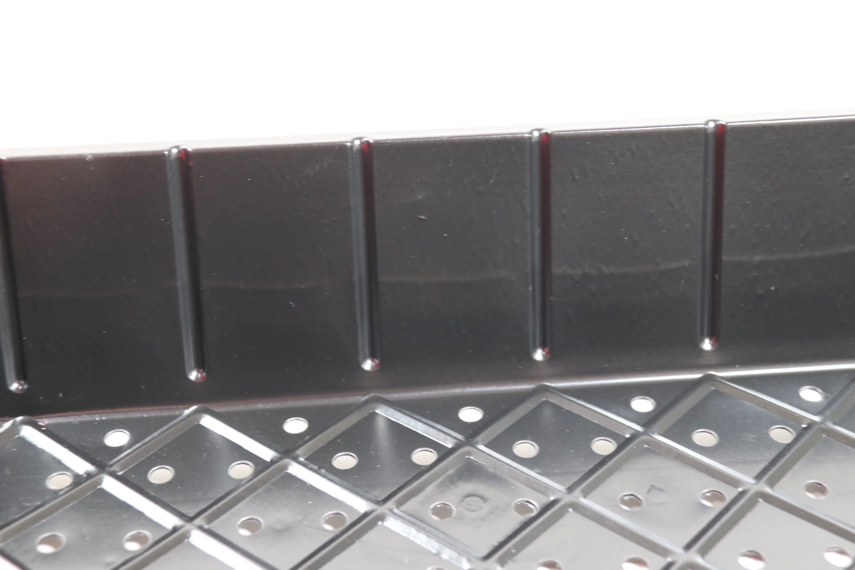 direct supply supplier  plastic seedling nursery plant trays for agricultural use black seed tray