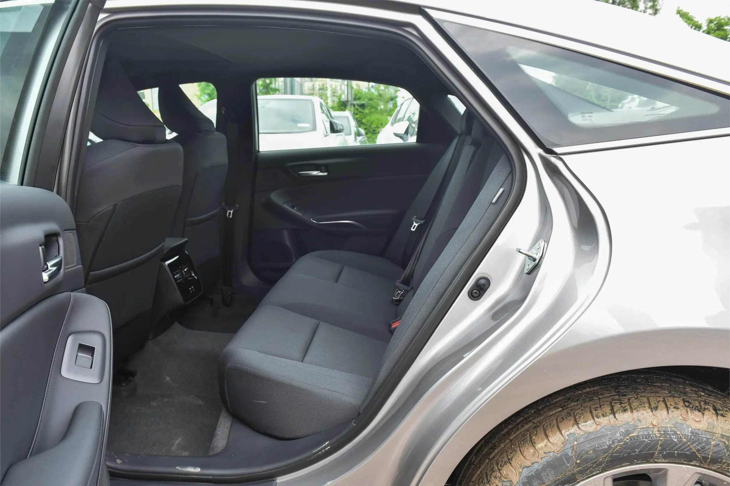 2024 Toyota Avalon 2.0L CVT Enterprising Version Cheap New Cars Vehicle with Fabric Seats Rear Camera Hybrid Fuel Left Steering