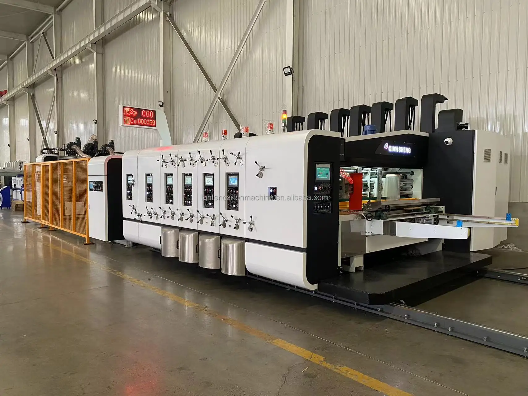 Automatic corrugated pizza box making machine carton printing slotting die-cutting cardboard gluing and stripping machinery