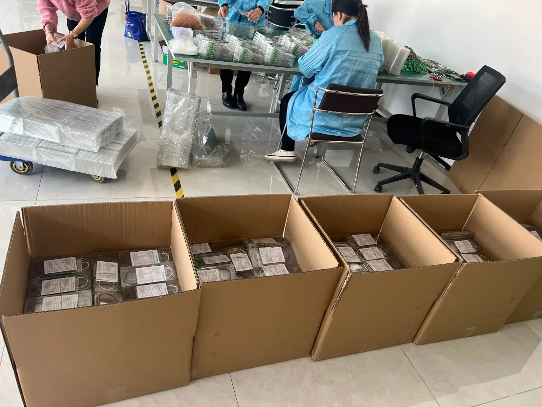 Chinese Factory Price SC UPC PLC 1/161/8 UPC APC  Fiber Optic Splitter With High Quality