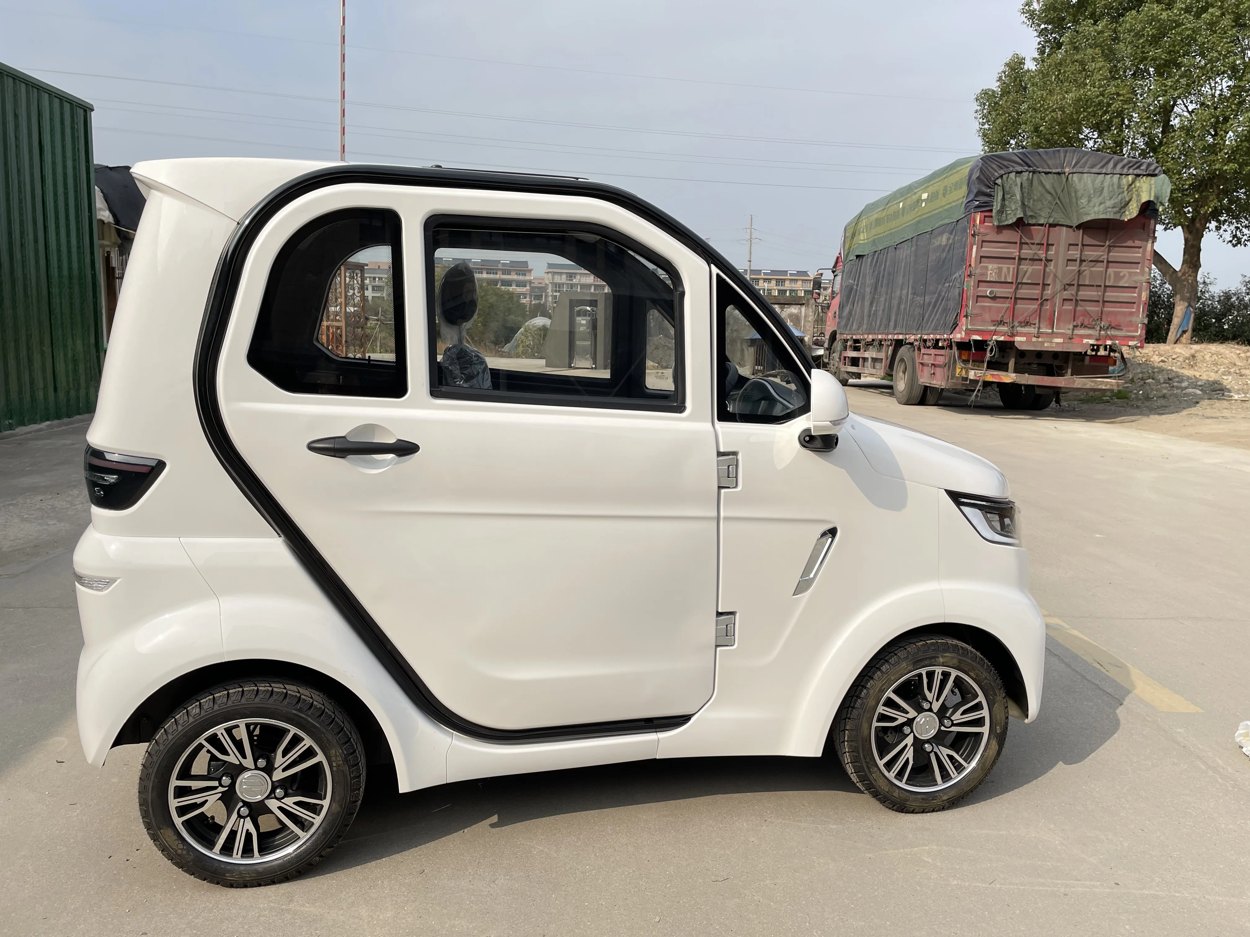72v 2500w   2 seat mini electric car electric cabin scooter electric mobility  with EEC  of 2022