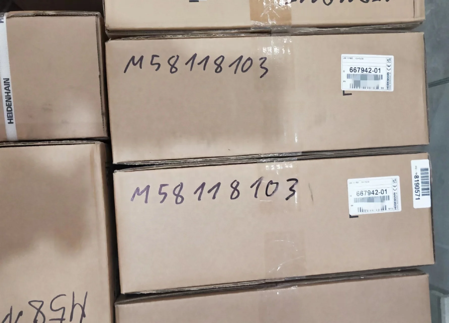 Heidenhain new original modular inverter power module UM121BD ..15+15/20 ID 667942-01 CNC control system UV UVR UM UEC UE UR