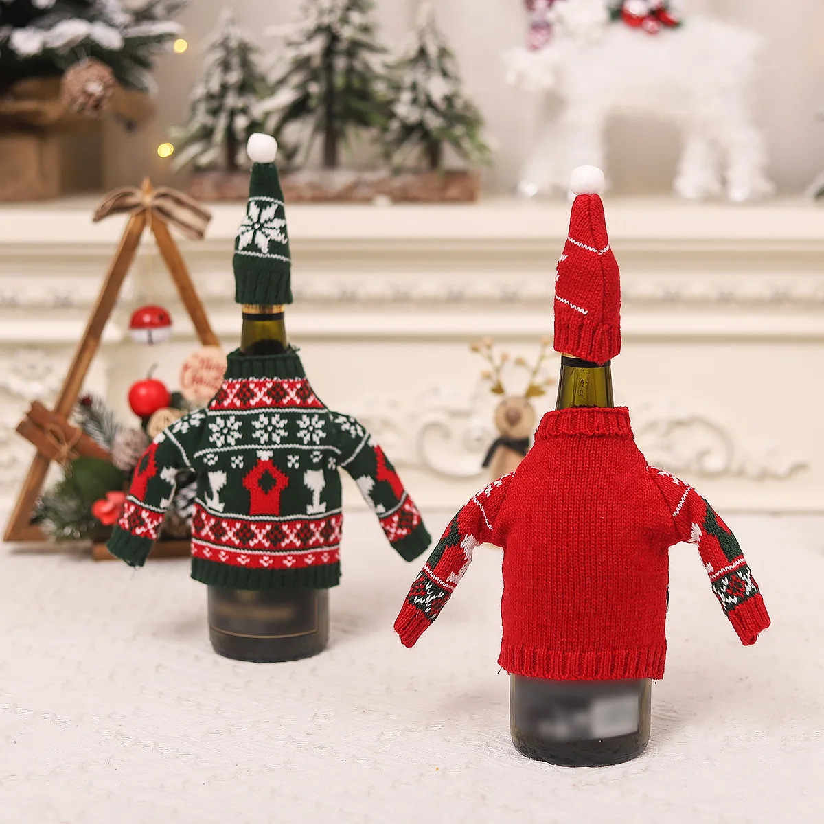 2024 New Design Christmas decorations red wine champagne bottle hat knitted two-piece Christmas table dress up party Restaurant