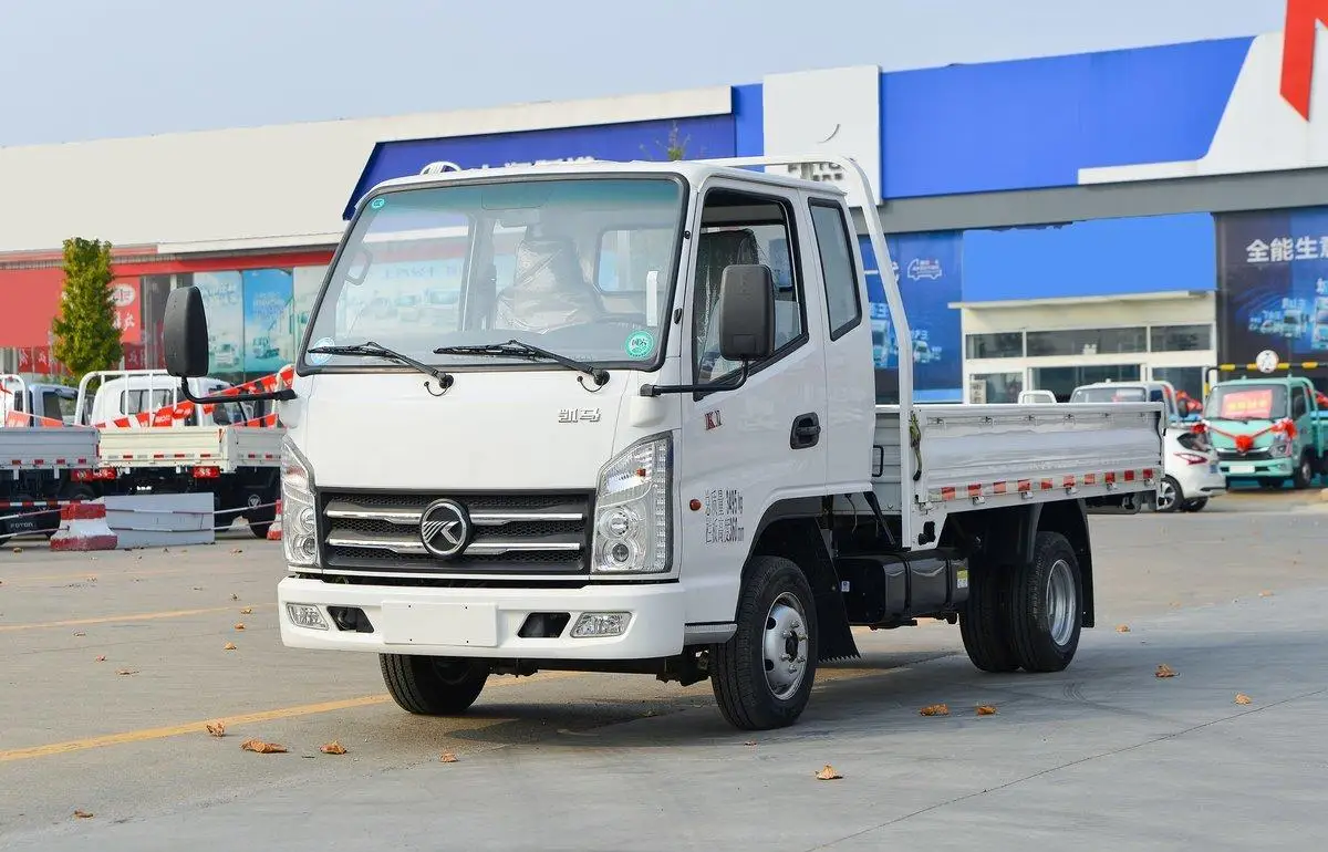 Wholesale Hot Style KAMA Chinese Mini Truck 3.25m Single 4x2 2T Gasoline Left Hand Truck Food Trucks For Sales
