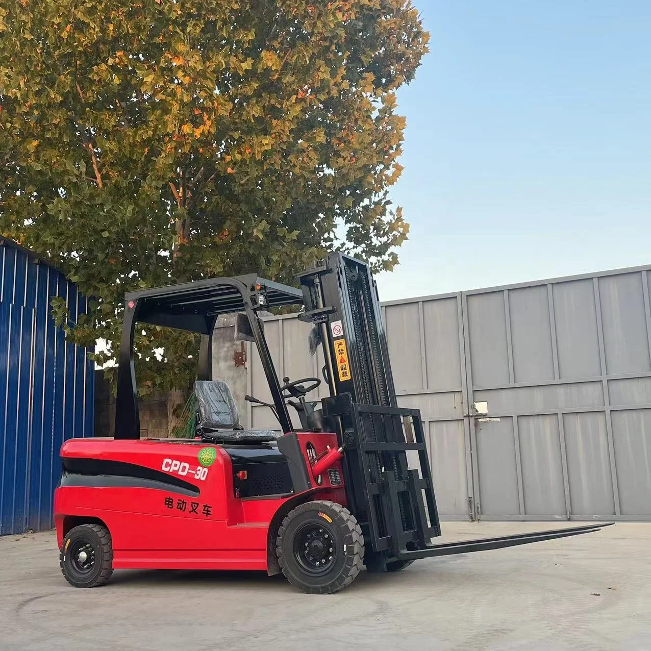 Заводская цена вилочные погрузчики настраиваемый 1 тонный 2 5 3 Тонный Электрический вилочный погрузчик с твердыми шинами