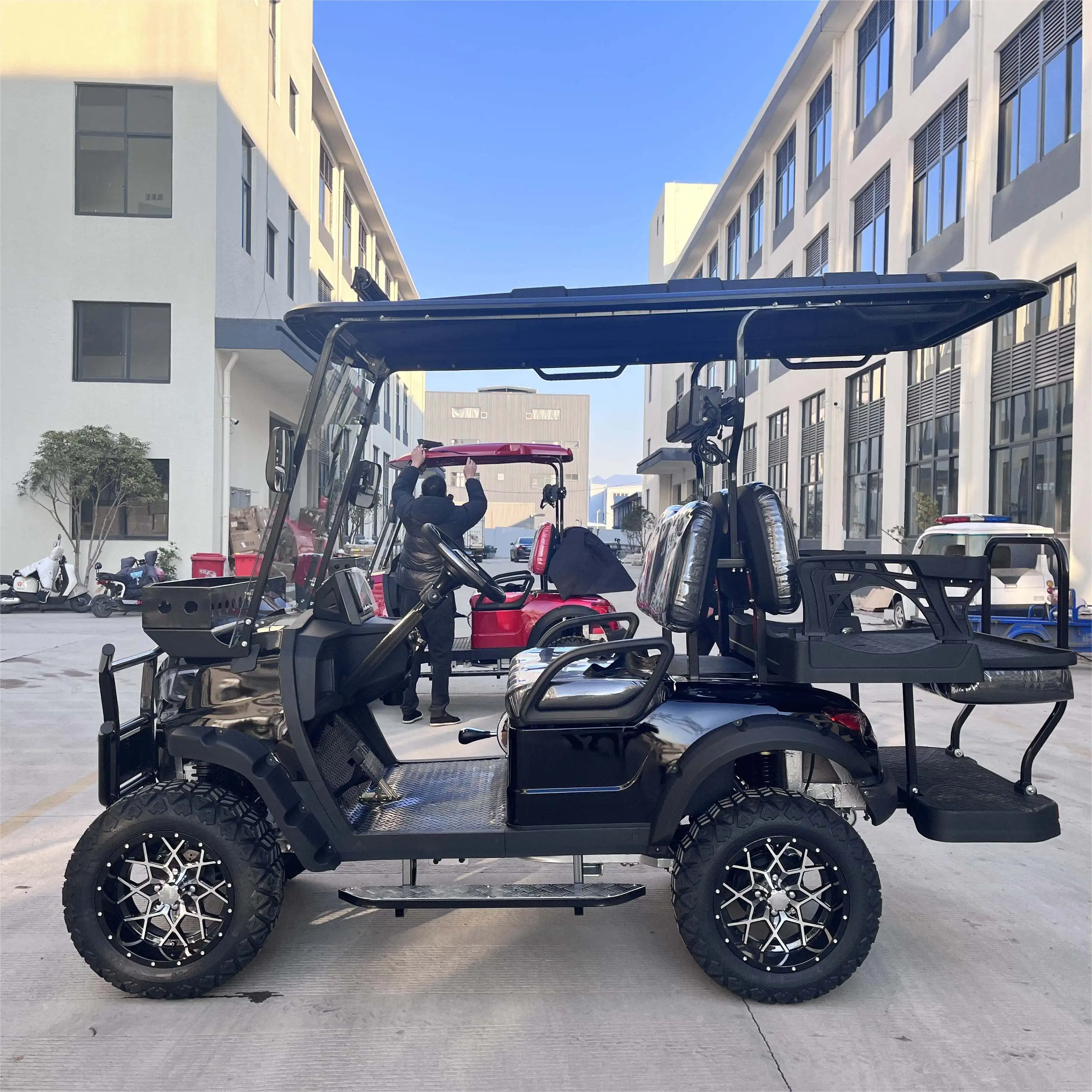 4 Seats Gas Powered Brand New Motorized Gas Golf Cart 4 Seater