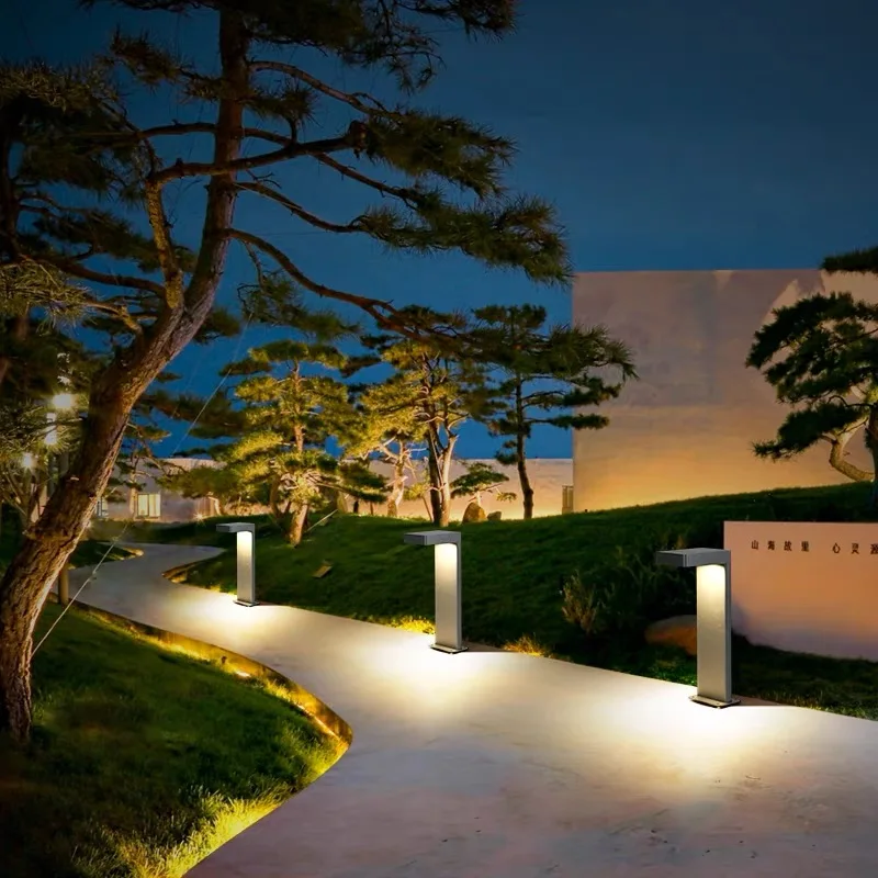 Customization Modern Style Aluminum Light Pole Waterproof  IP65 Led Garden Lights