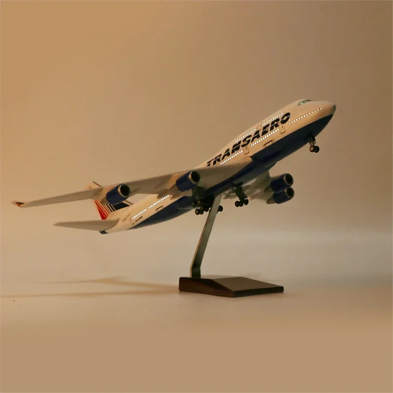 47 см 1/150 весы Россия Transaero Airlines Boeing B747 модель самолета из смолы со светодиодными лампочками и шасси
