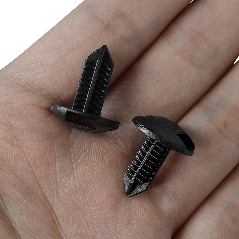 90467-06175 Auto plastic clip panel wheel  retaining retainer for car