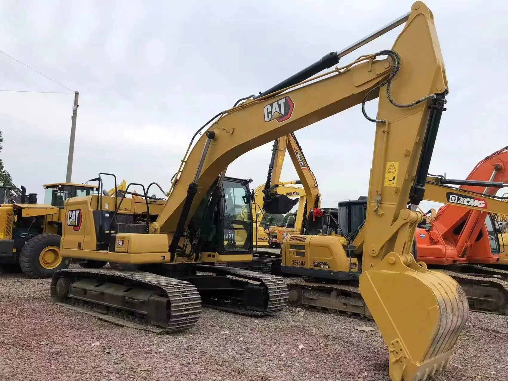 800 working hours Original Caterpillar Excavator CAT320GC 20ton Caterpillar Machines Cat 320 For Sale