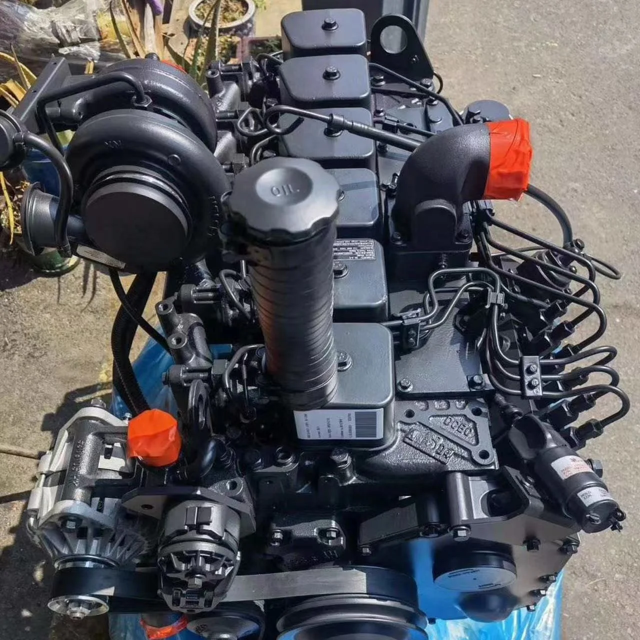 6BT5.9 LiuGong 927 CUMMINS Diesel Engine Assy for Excavator CLG927D Complete Engine Assembly 6BTAA5.9-C