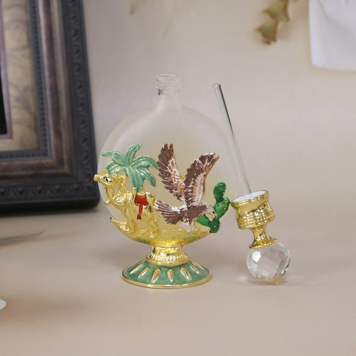 30ml Arab Dubai Patented Falcon Eagle Camel Metal Perfume Bottle Essential Oil Refillable Frosted Attar Bottles Wholesales#30225