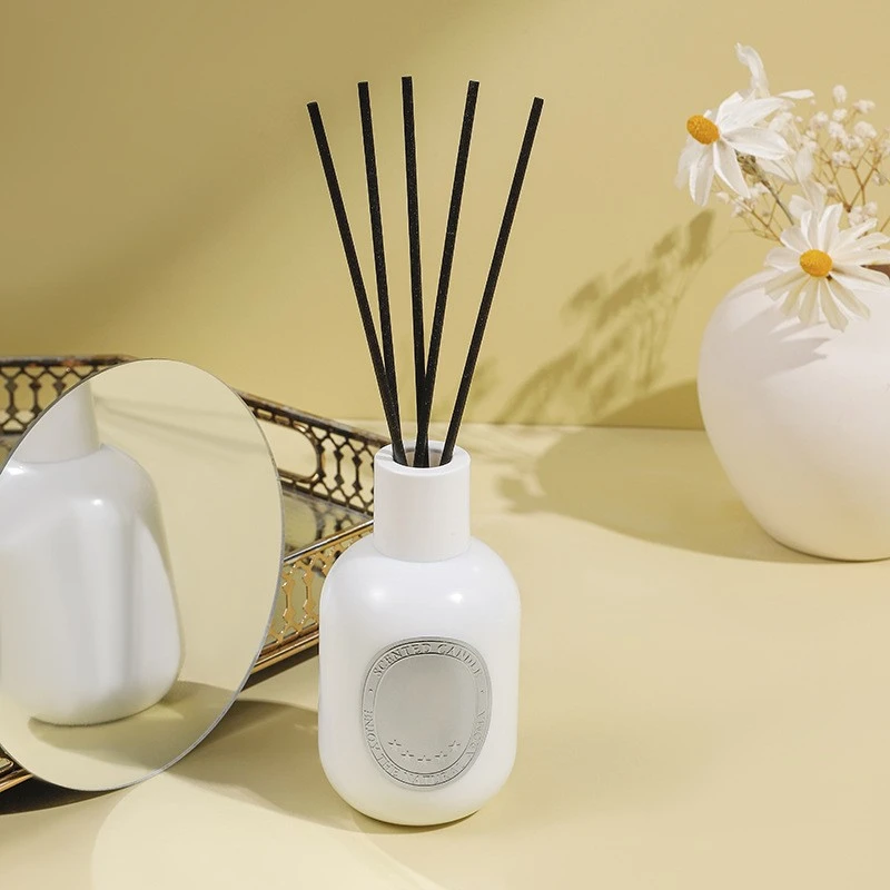 Mescente Rattan Stick Aroma Reed Diffuser Set Gift, Reed Diffuser And Scented Candles