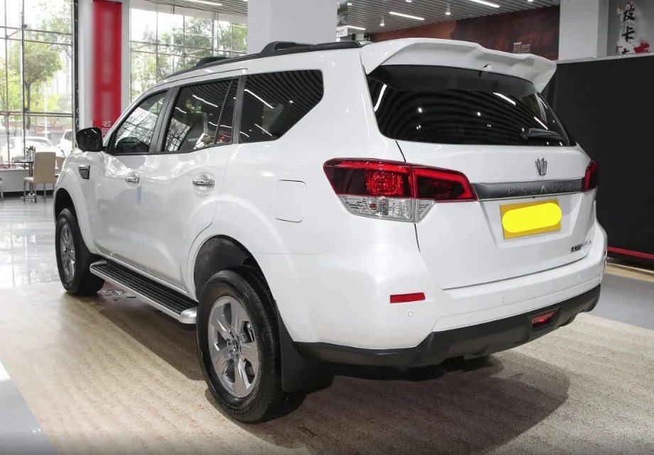 2024 Hot Selling Dongfeng Nissan Paladin Midsize SUV High Performance Off Road SUV Five Seat Comfortable China Suv Cars