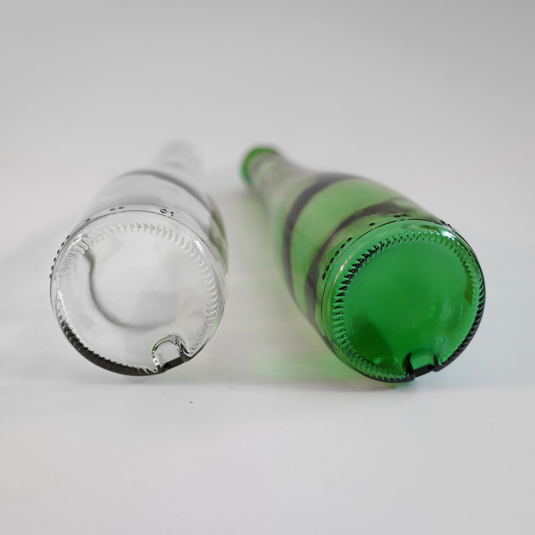 Made in China High Quality 350ml Soda Glass Soda Water Bottle Green and clear Drink Bottle