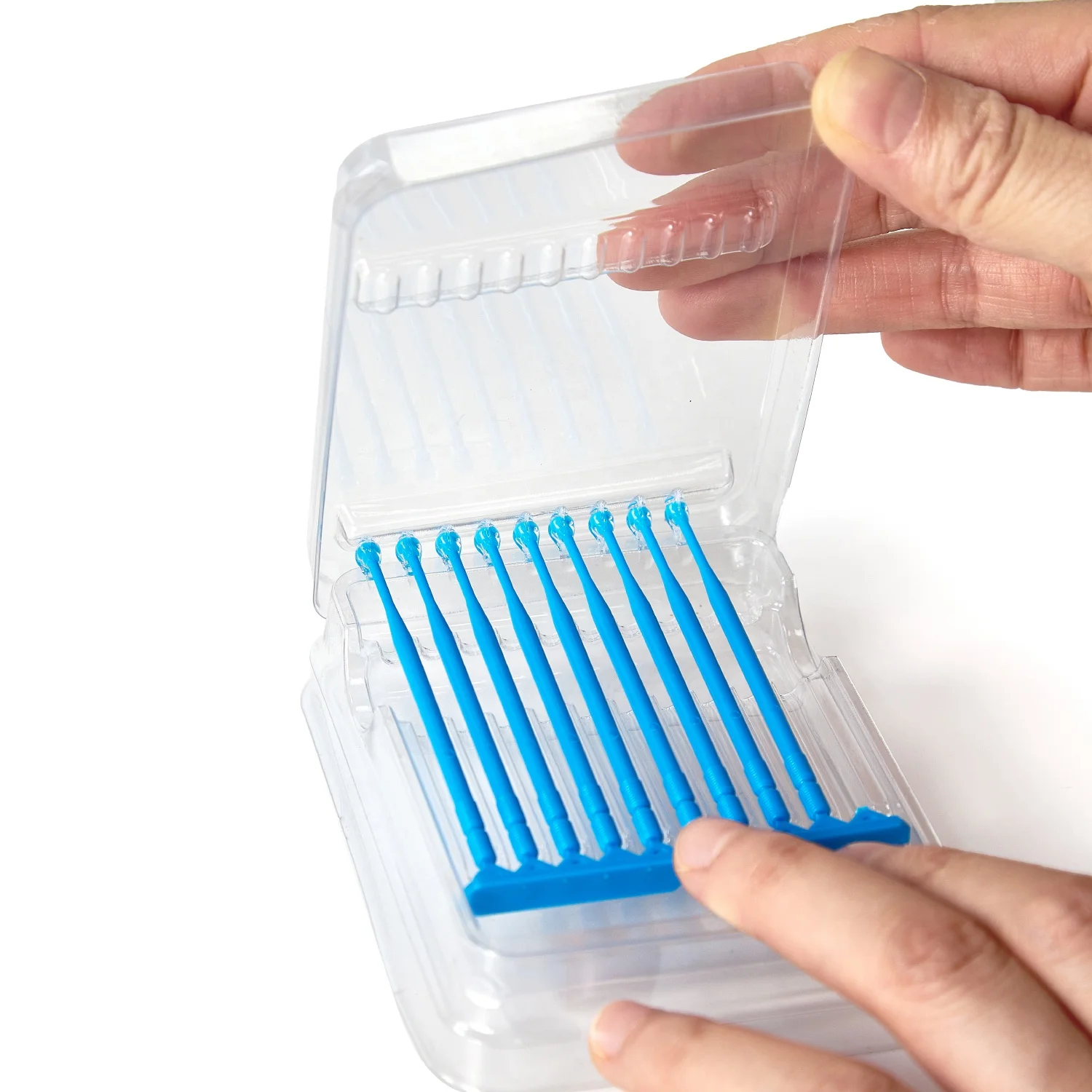 Dental bonding tips adhesive applicator tips