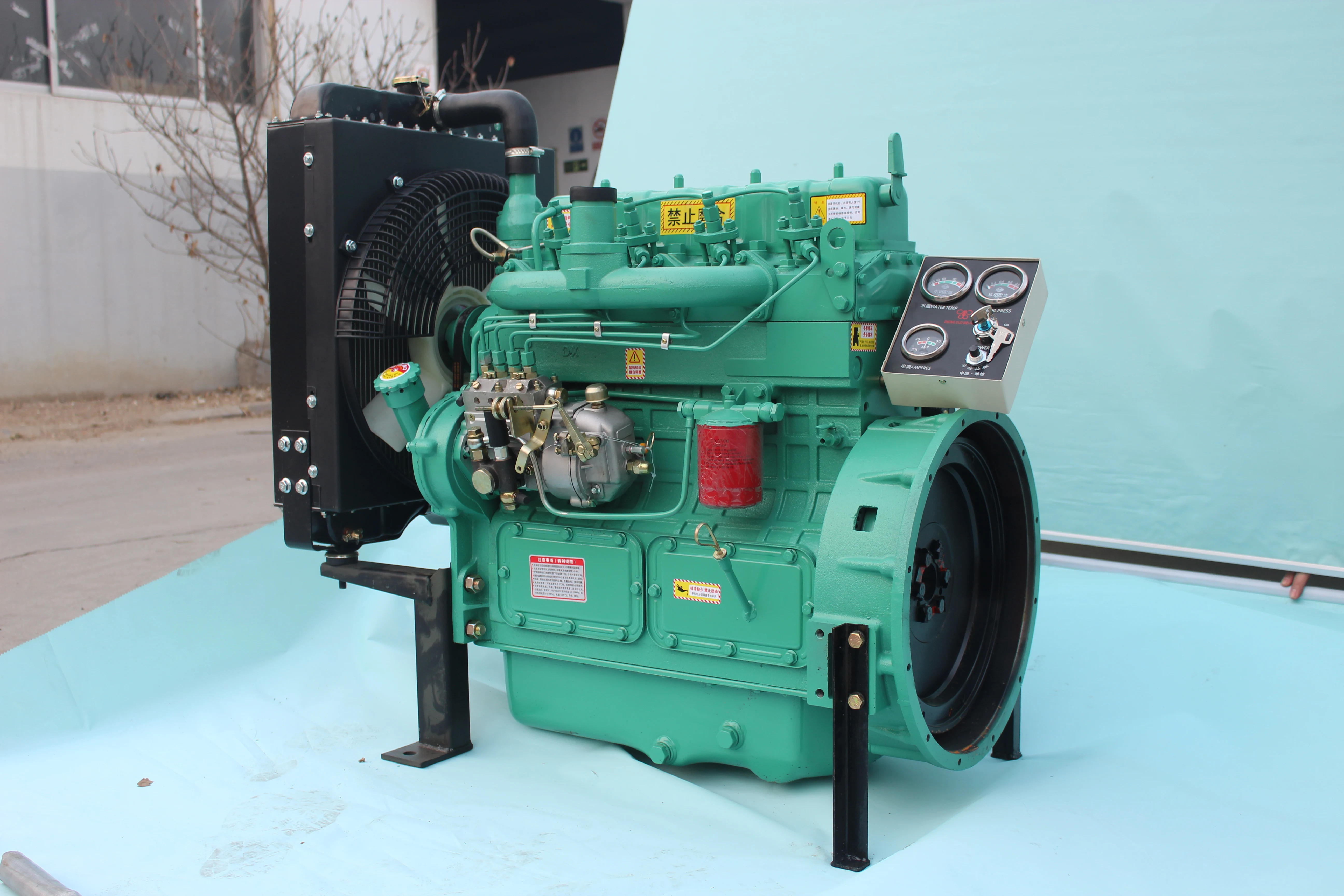 Водяное охлаждение 4 цилиндра 41kw K4100ZD дизельный двигатель