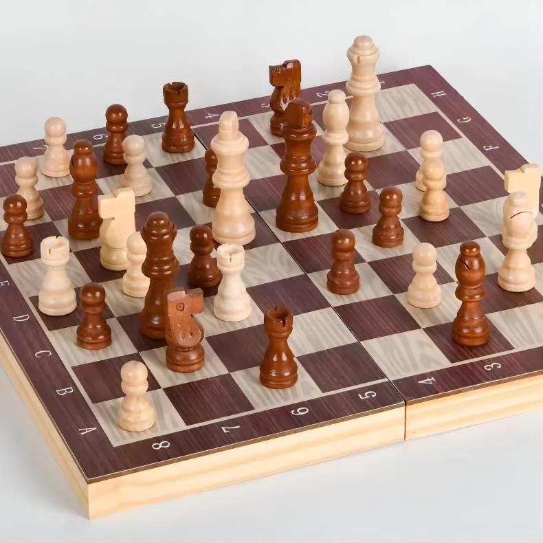 Custom Professional Magnetic Chess Wooden Game Chess Table Game Chess Set For Kids and Adults