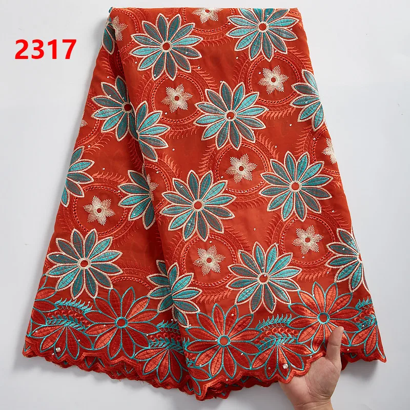 2455 Latest Nigerian Swiss Lace Fabric In Switzerland African White Embroidery Cotton Lace Fabrics For Women