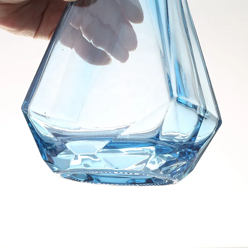 Wholesale Borosilicate Complete Bottling Line Hot Stamping Glass 700ml 750ml Spirit Bottle Whisky Vodka With Sealed Cork Lid