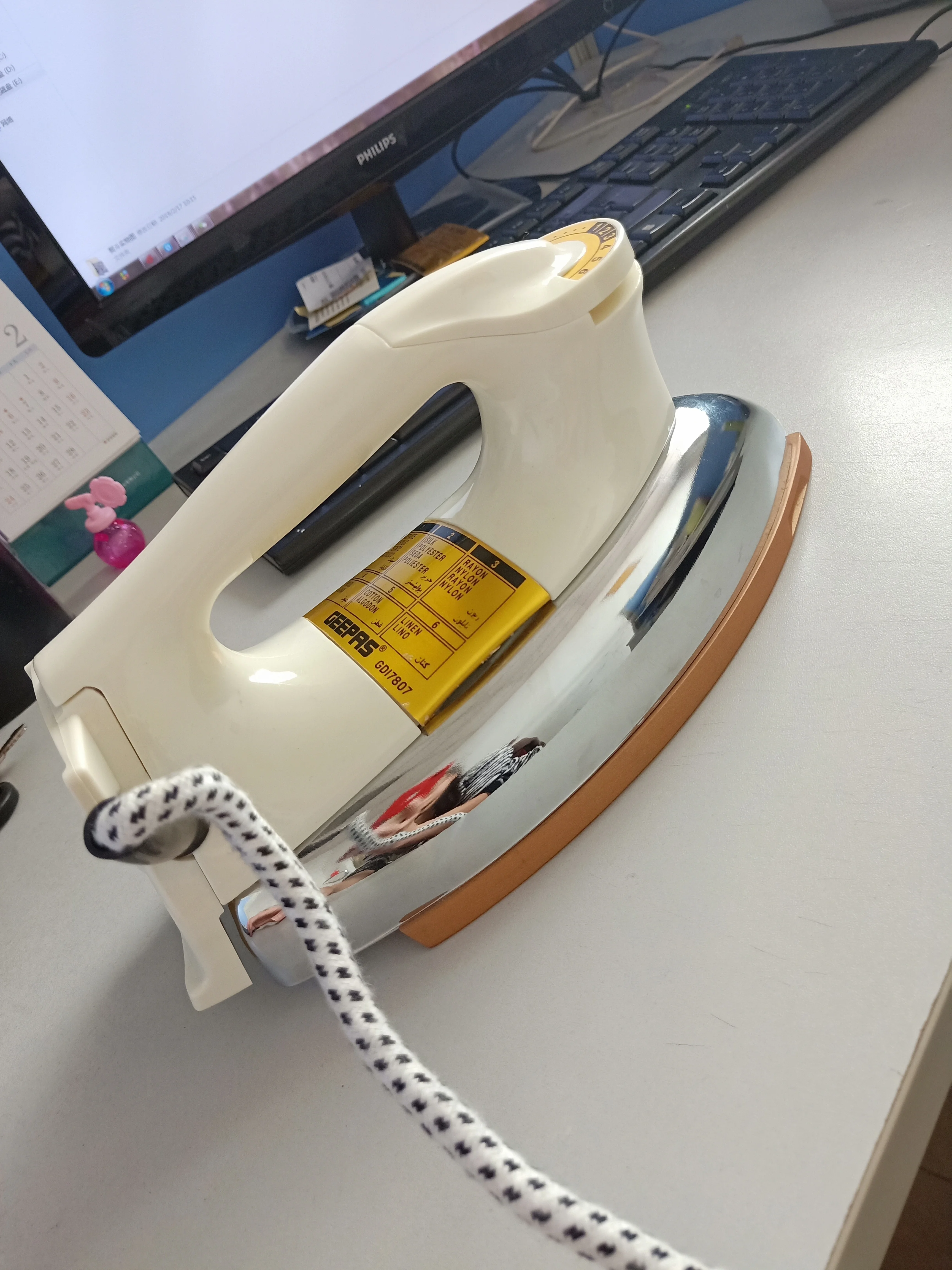 heavy weight dry iron 1000-1200w with new handle