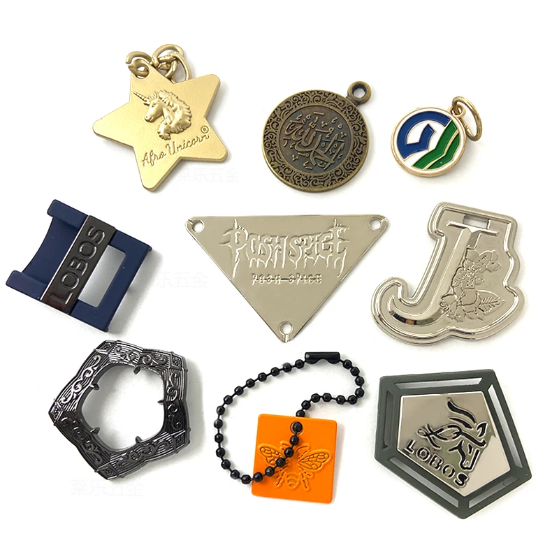 Металлические этикетки на цепочке