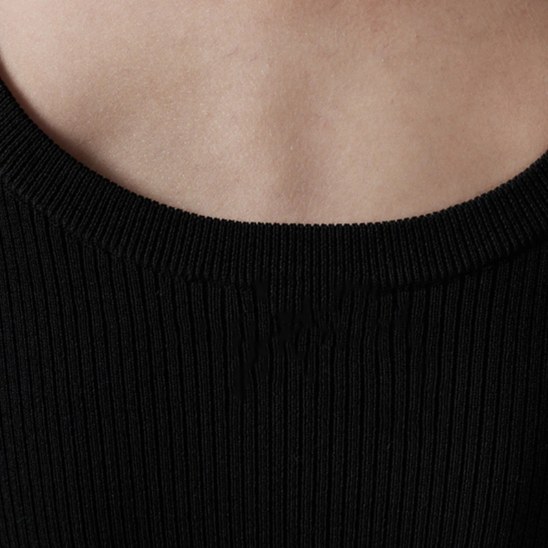 Bright black slim sleeveless tank top type knitted dress for ladies