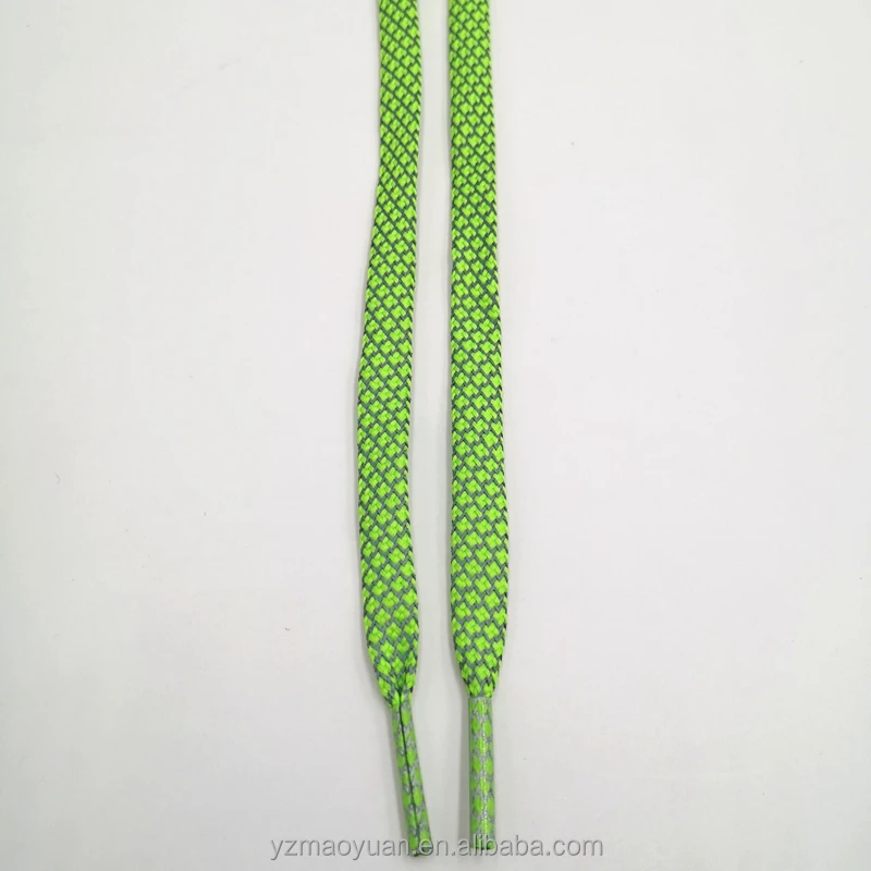 reflective shoelaces07.jpg