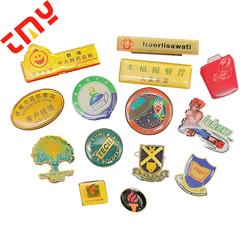 Custom Printed Metal Epoxy Covering Lapel Pin Retractable Gold Metal Name Badges With Magnetic Back