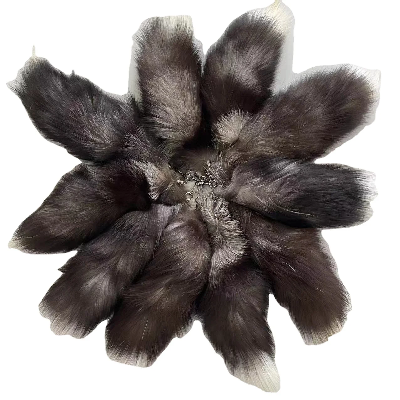 2024 Лидер продаж длинный хвост из меха серебристой лисы для автомобиля