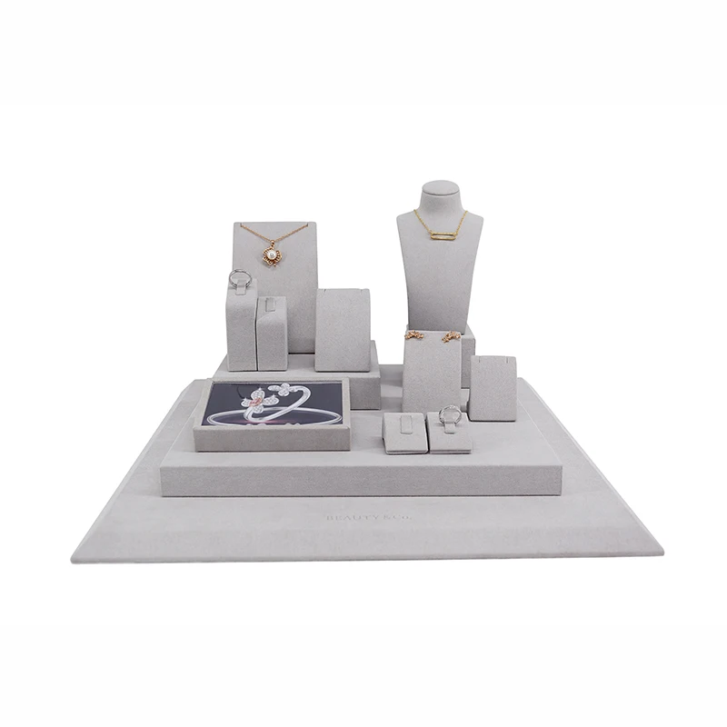 Jewelry display wooden mannequin jewelry display