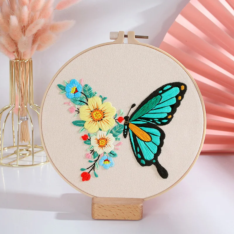 Wholesale DIY Butterfly Embroidery Kit For Beginner Floral Modern Plant Hand Embroidery Kit with Needlepoint Hoop DIY Craft Kit