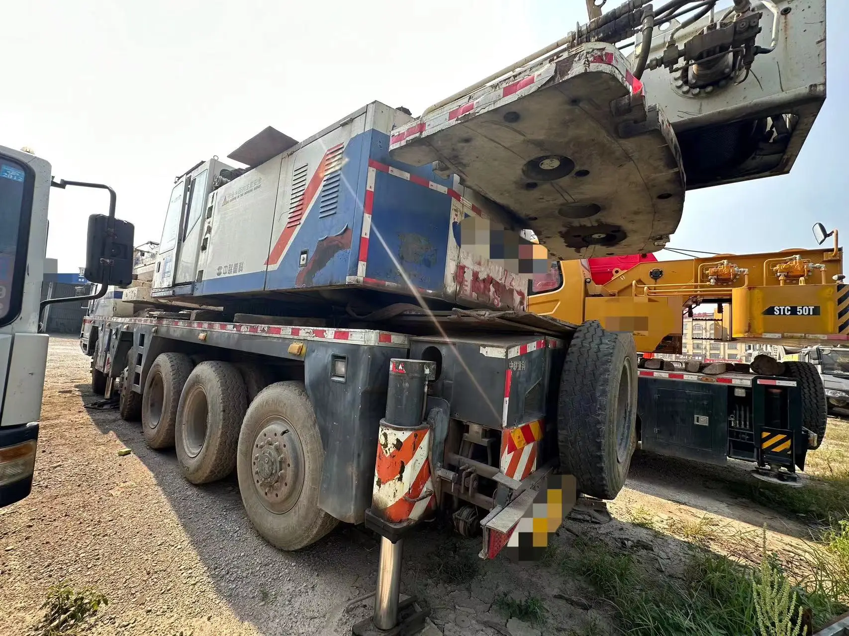 Б/у Zoomlion QY90V5 Подержанный автокран грузоподъемность 90 тонн