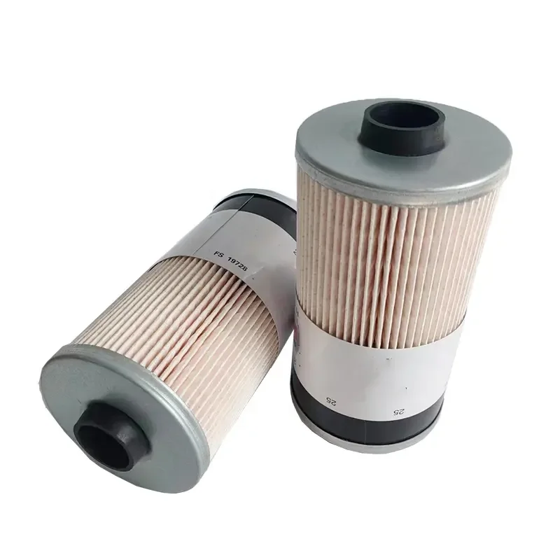 China LQ FS19728 FS19624 P550736 P550467,33656,PF7748 Filter Element replacement For Fleetguard Cummins truck fuel filters