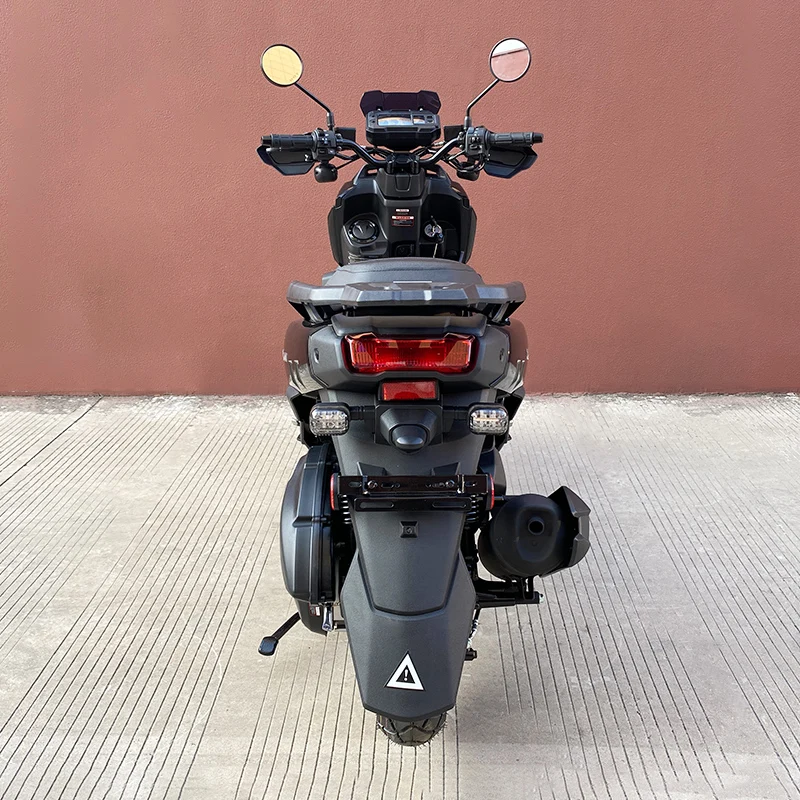 Best quality New arrival Model Tank150&200cc Air Cooled 95kmh Max Speed EFI System Disc Brake Powerful Gasoline Motorcycle