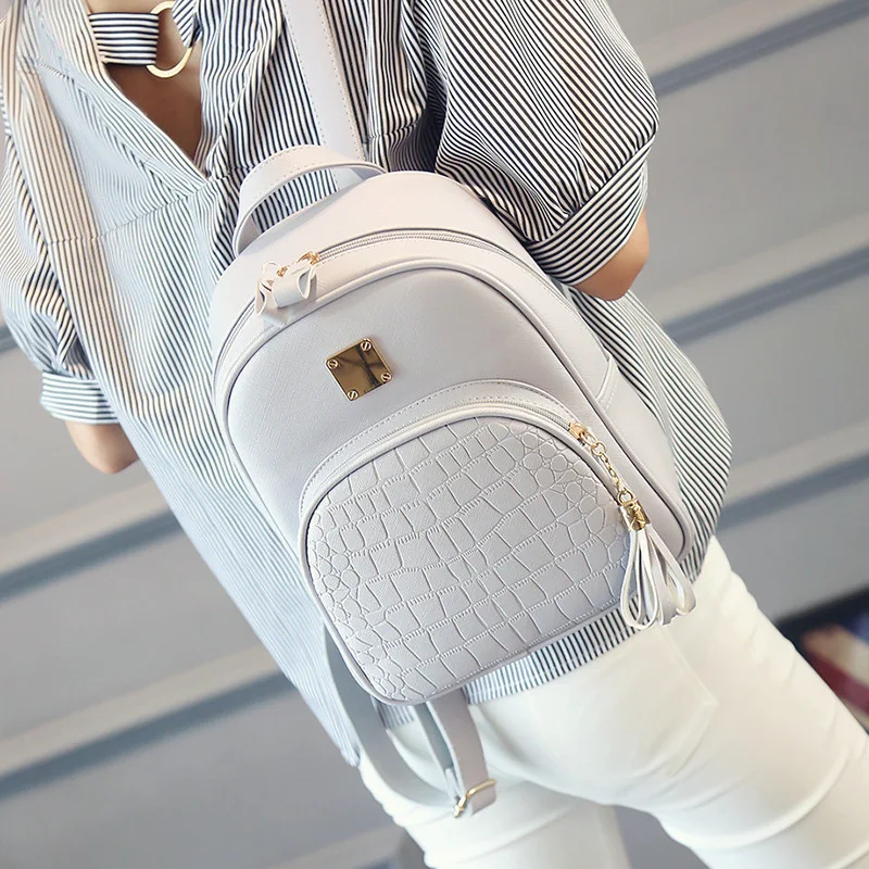 Backpack Ladies Backpack 2023 New Wave Summer Crocodile Pattern Fashion Wild College Wind Casual Bag