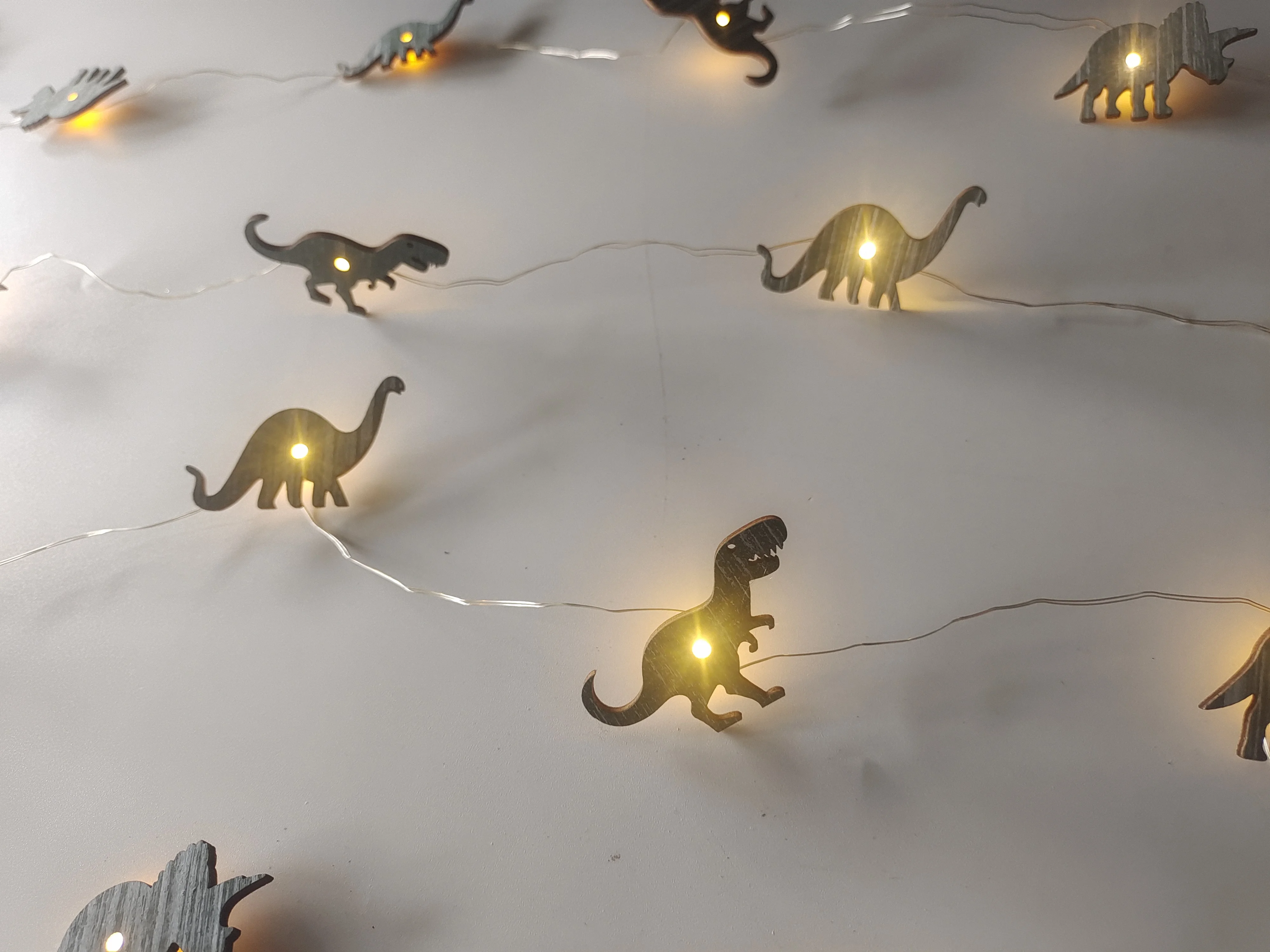 Hot Sale Room Battery Operated String Led Strip Light Dinosaur Decor Indoor Christmas Party Lights
