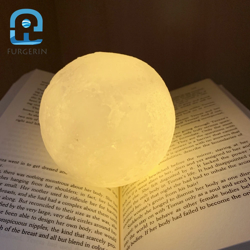 Creative ins new table lamp bedroom bedside night light small moon heart hollow projection