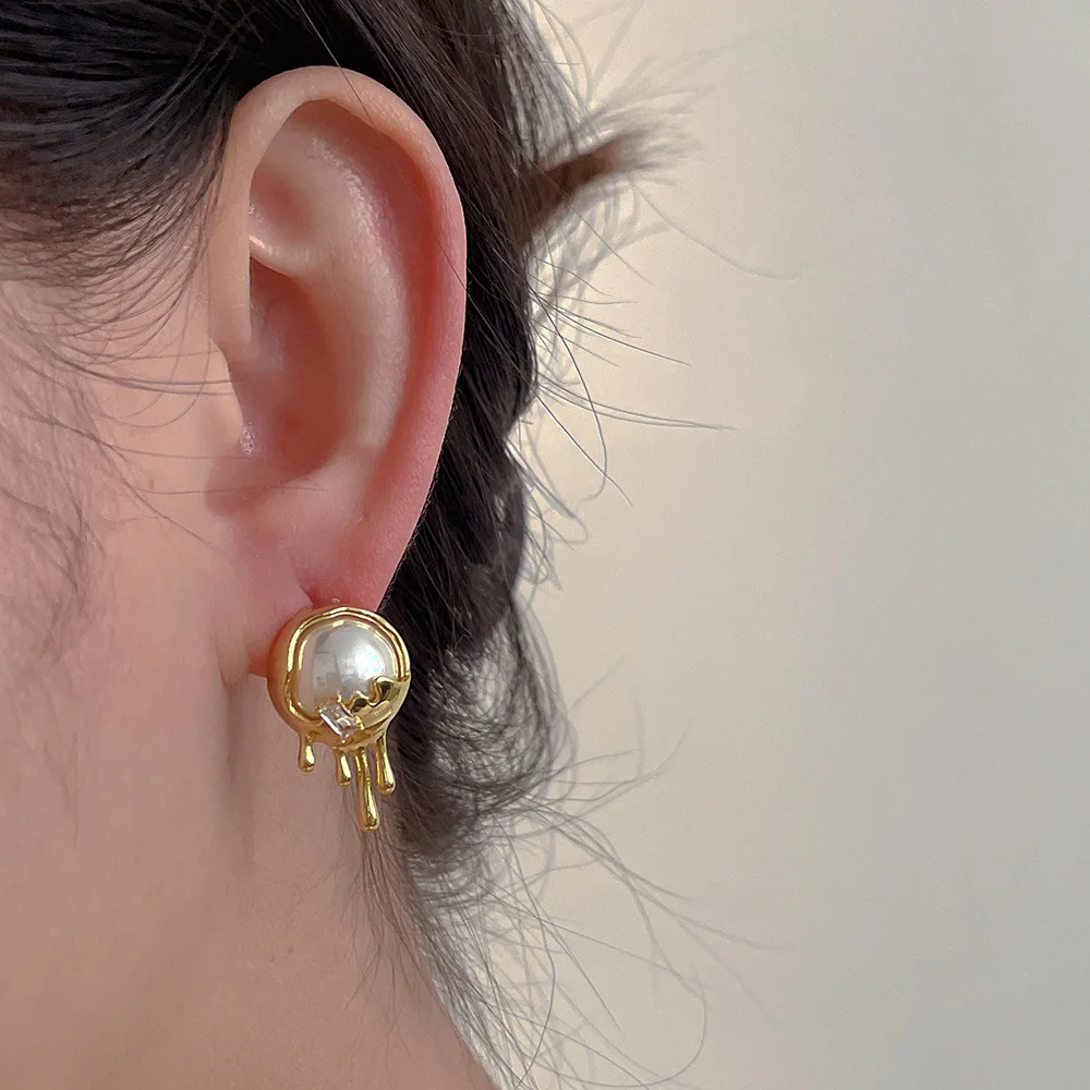 Wholesale Gold Plating High Polished CZ Round Pearl Earrings Popular 925 Silver Pins Diamond Pearl Stud Earrings