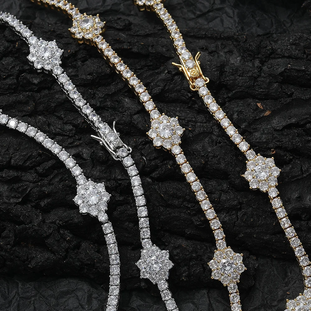 Womens Mens Necklaces 2022 New Fashion Jewelry Iced Out Clustered Diamond Floral Necklace 3mm Flower Tennis Chain for Women Men