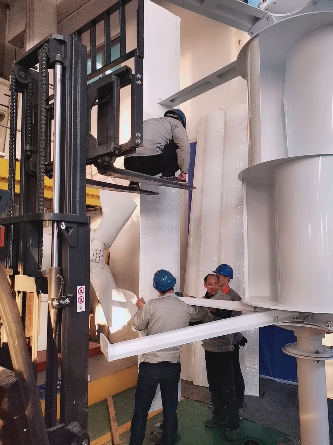  5kw вертикэл Винд генерэтор и он имеет высокую эффективность ветровая турбина с вертикальной осью на