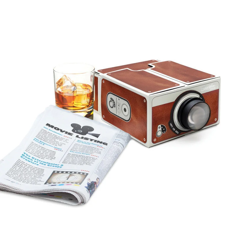 Portable Retro Cardboard Projector DIY Mini Smartphone Projector 2.0 Eco-Friendly Lightweight Mobile Phone Cinema Theater