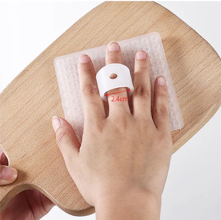 Multifunctional Vegetable Brush Scrubber for Potatoes Carrots Corn Fruit and Vegetable Cleaning Brush