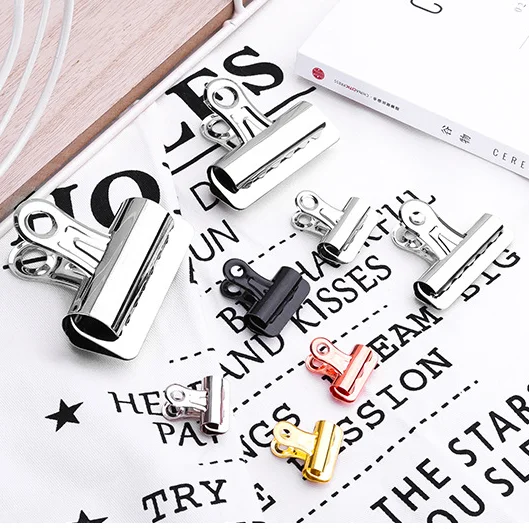 Good Quality Strong Clamping Forces 51mm Surgicals Extra Large Fancy Vintage Papers Bulldog Clip