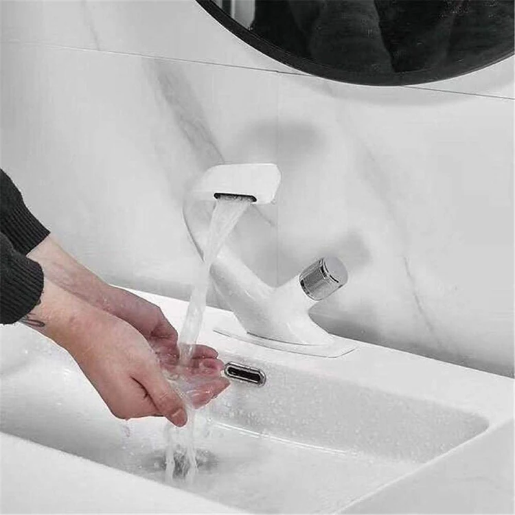 Modern Design Bathroom Lavatory Tap Tapware Copper Black Chrome Hot and Cold Washbasin Waterfall Faucet