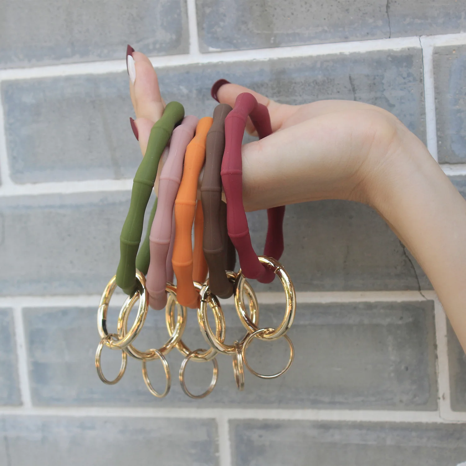 Custom Slap Bracelet Flexible Wristband Keychain Shenzhen Silicone Bracelet