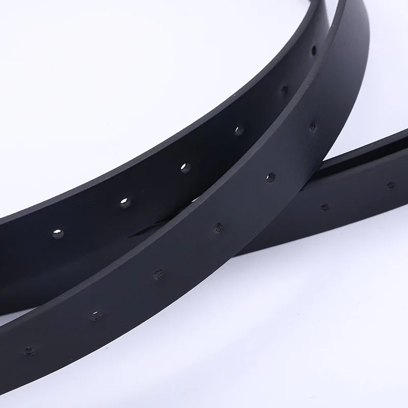 Fashion Pin Buckle Decoration Chain Belt Women Shopping Casual Black Belt Factory Direct Supply Custom Belt