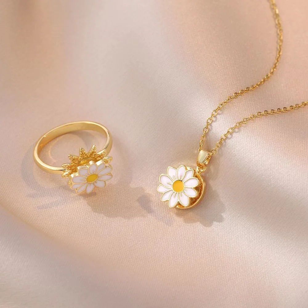 NEW DESIGN Spinning Small Fresh Oil Drop Enamel Daisy Necklace Stainless Steel Chain Rotating Necklace