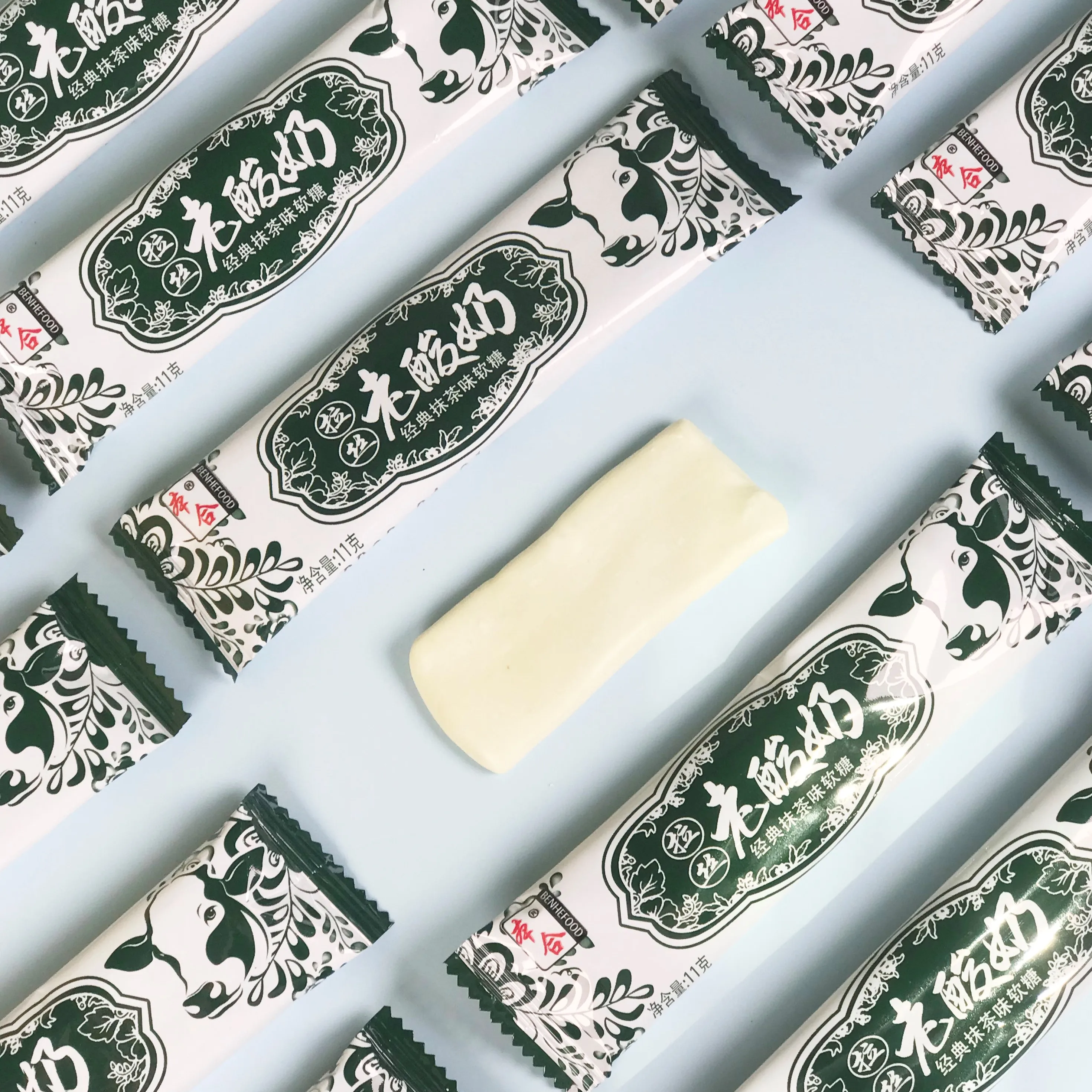 sour and sweet chewy yummy toffee soft candy matcha mint flavors sour candy milk soft candy